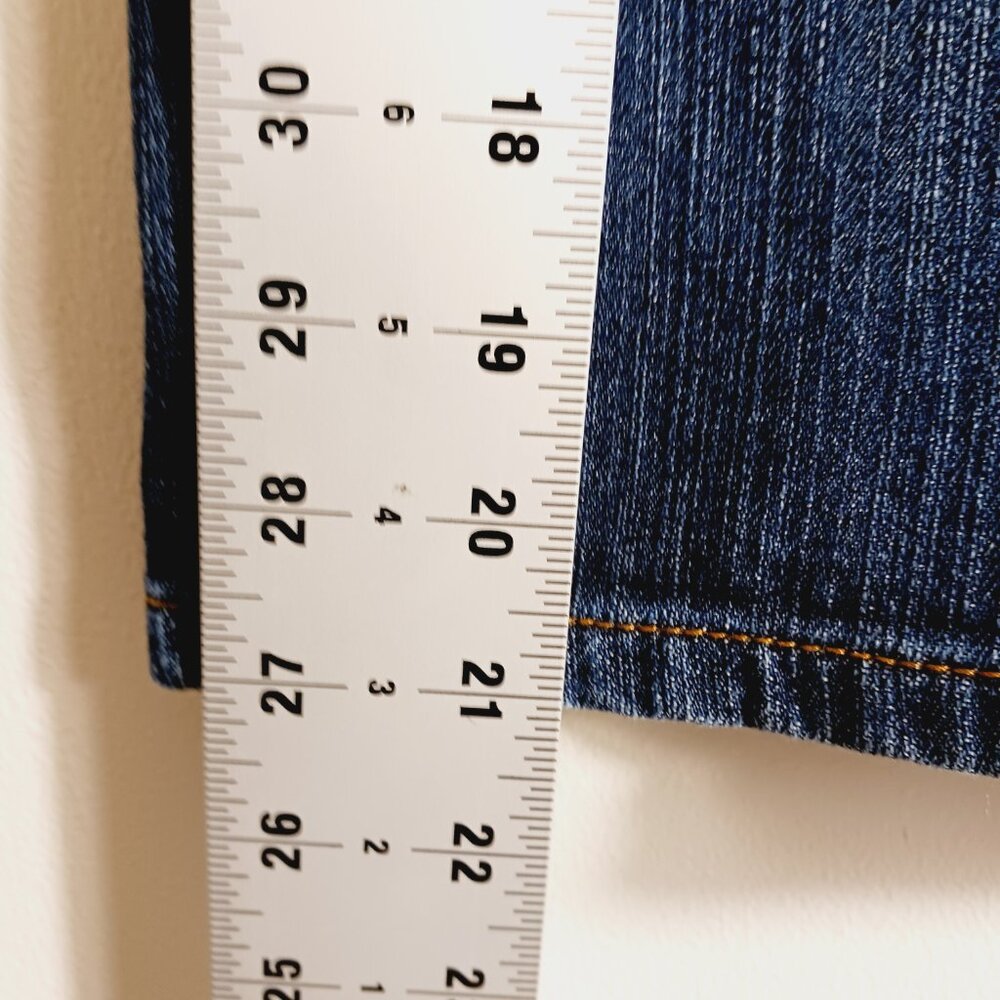 Levi's Signature Denim Skirt Misses Size 4 Zip, Western, Coastal Cowgirl Country - Picture 15 of 16
